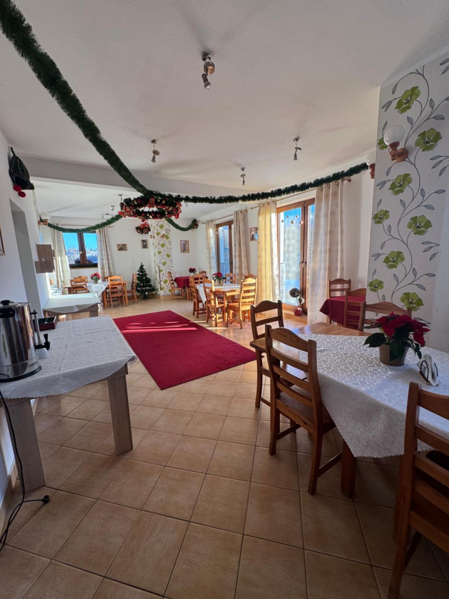 Villa 84 & Apartments Jacuzzi & Sauna Закопане Экстерьер фото