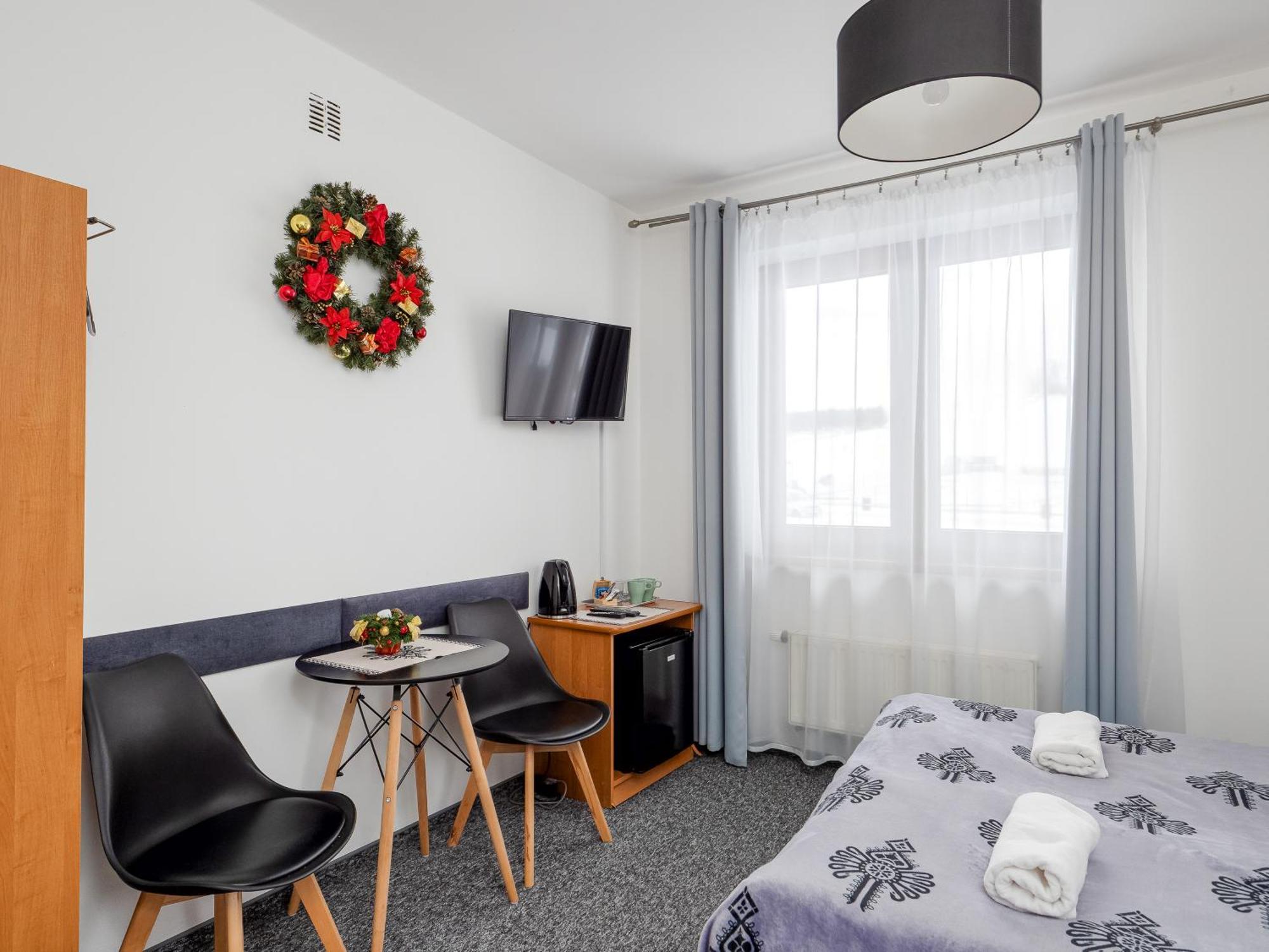 Villa 84 & Apartments Jacuzzi & Sauna Закопане Экстерьер фото